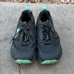 Altra Women's Black and Teal Athletic Shoes